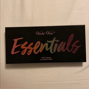 Violet Voss Essentials PROSeries Eyeshadow Palette